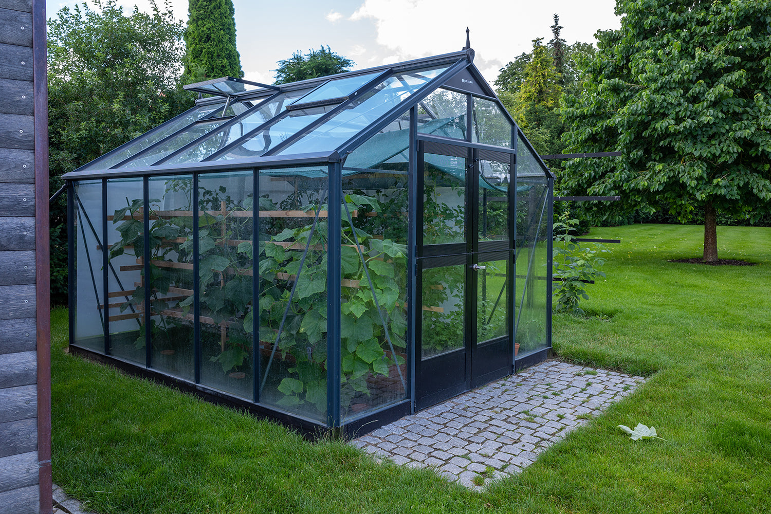 Estate Greenhouse (Aluminum Frame)
